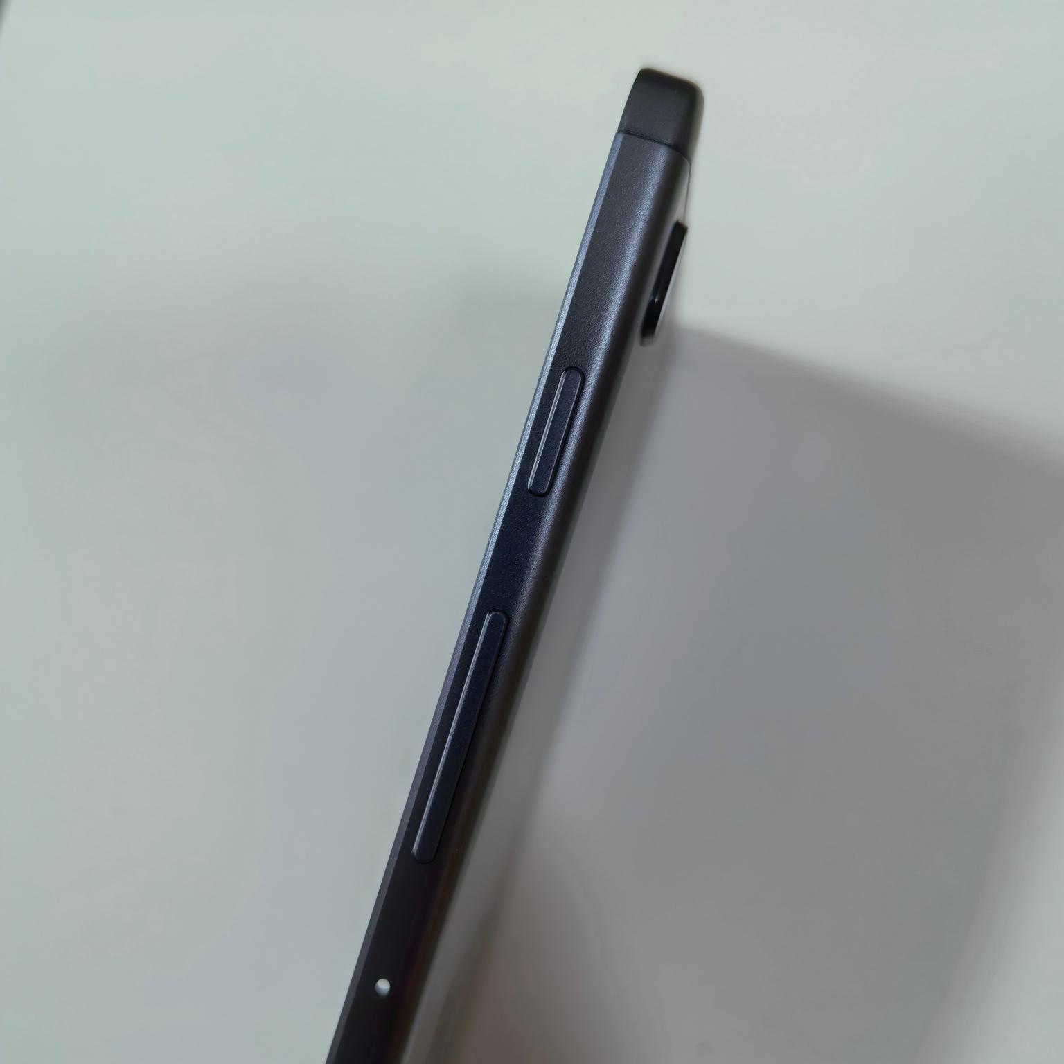 シェルバック サムスンギャラクシータブA7 T220 SM- - Tablet Accessories Case のレビューと価格